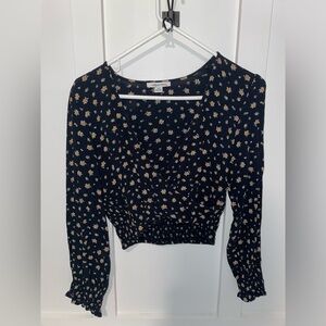 American Eagle- Blouse-Large- black,with yellow flowers